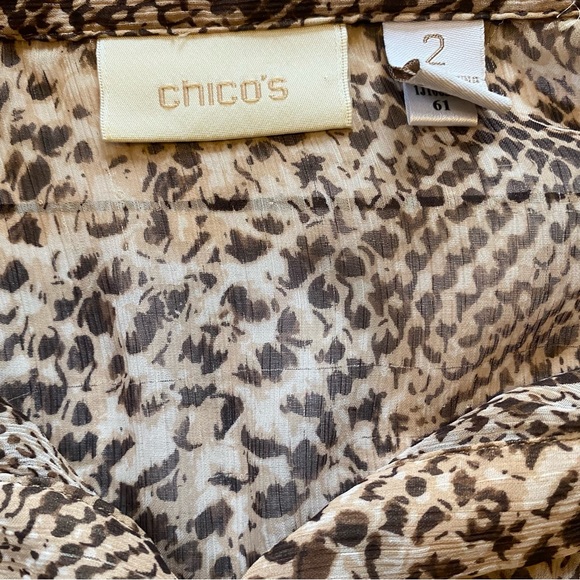 Chicos Womens Long Sleeve Blouse (12) elastic around wrist animal print sheer - Picture 3 of 9